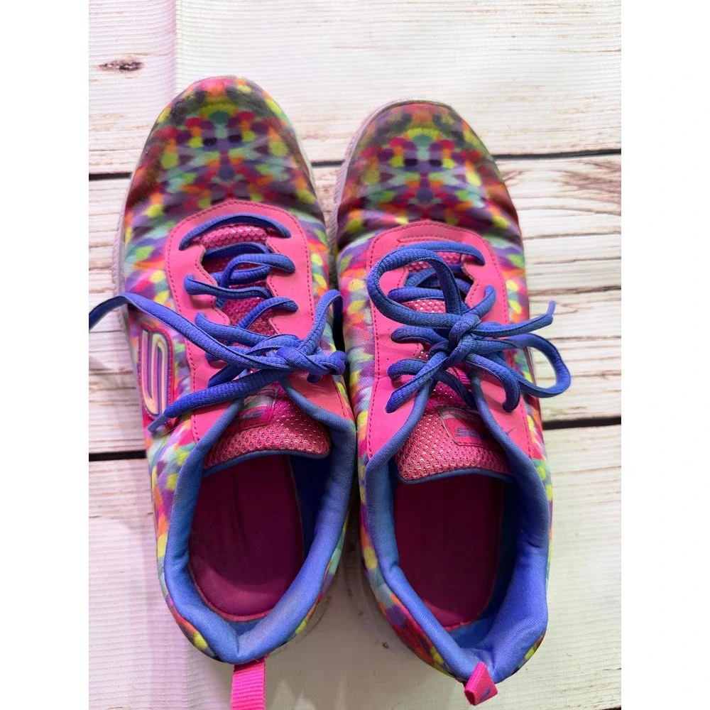 Skechers Kids‎ Lite-Weight Rainbow Geometric Kaleidoscope Sneakers Size 6 Youth